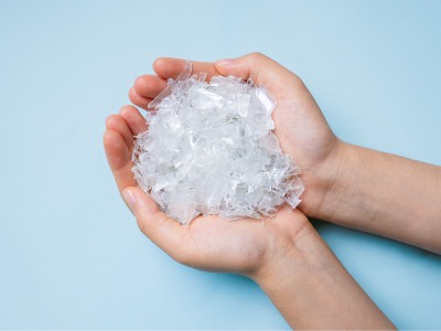 white recycled PET flakes